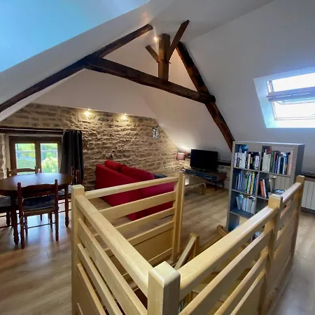 Tatil Evi De La Consoude - *